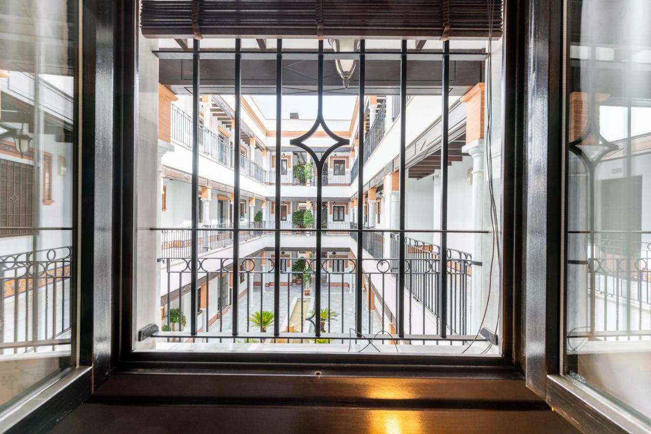 Center Of Seville! Luxury Apartment In Sevillian Manor House! ภายนอก รูปภาพ